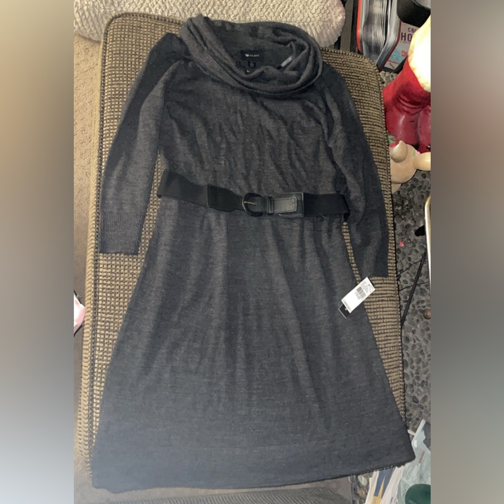 Elegant Gray Sweater Dress with Belt